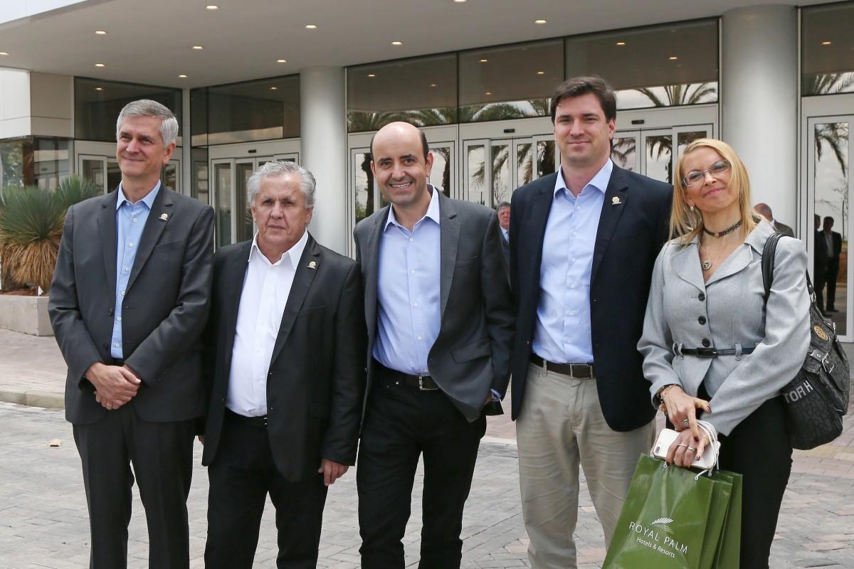 André Von Zuben, Carlos Augusto Santoro, Antonio Dias, Henrique Magalhães Teixeira e Alexandra Caprioli (Guilherme Gongra/AAN)