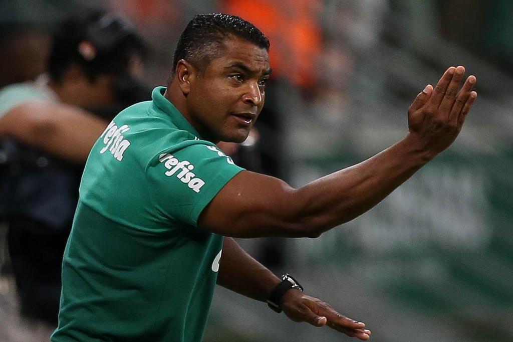 Roger Machado manifestou nesta quarta-feira preocupação com o início da caminhada do Palmeiras na Libertadores ( )
