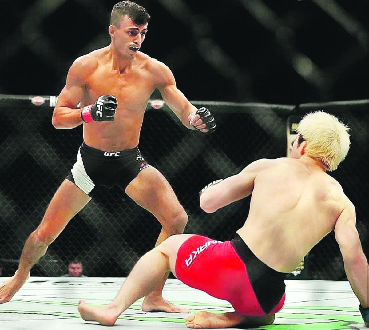 A carreira de Carcacinha dentro do UFC está apenas no início: são duas vitórias em duas lutas, uma por pontos e outra por nocaute (Divulgação)