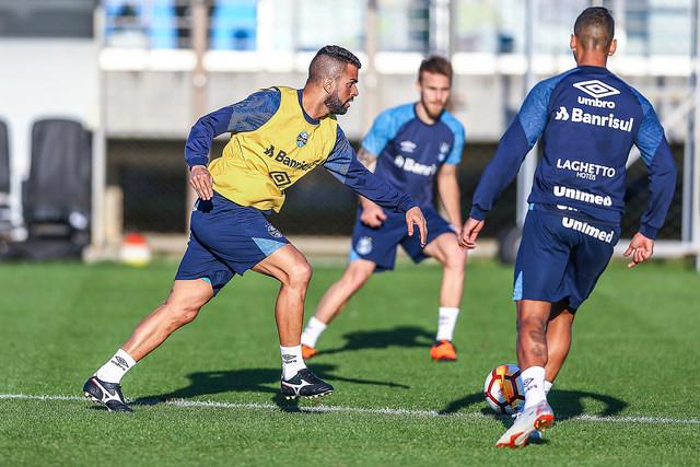 Uma vitória simples basta ao time gaúcho após derrota por 2 a 1 para o Estudiantes (Divulgação)