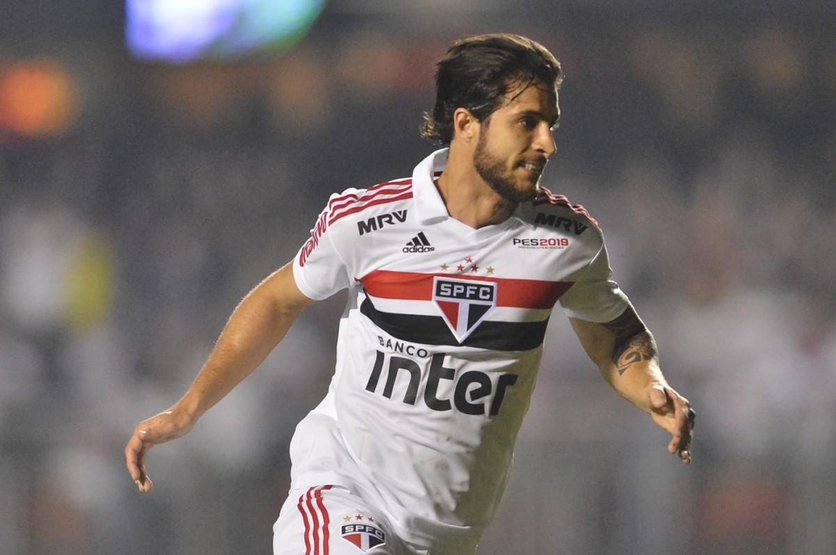 Exame não aponta lesão, mas Hudson ainda é dúvida no São Paulo (Reprodução)