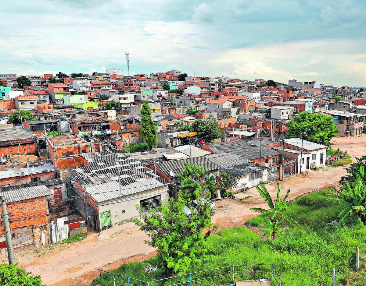 Vista do Jardim Monte Cristo, que integra o complexo Oziel: invasão virou comunidade, o que consolidou uma série de serviços e melhorias (Leandro Ferreira/AAN)