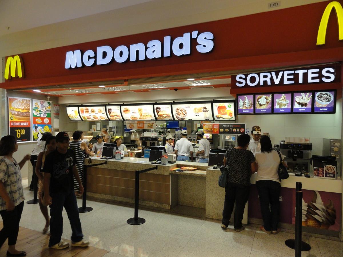 Mais de 20 restaurantes da rede, localizados em várias regiões do país, serão operados somente por mulheres. (Divulgação)