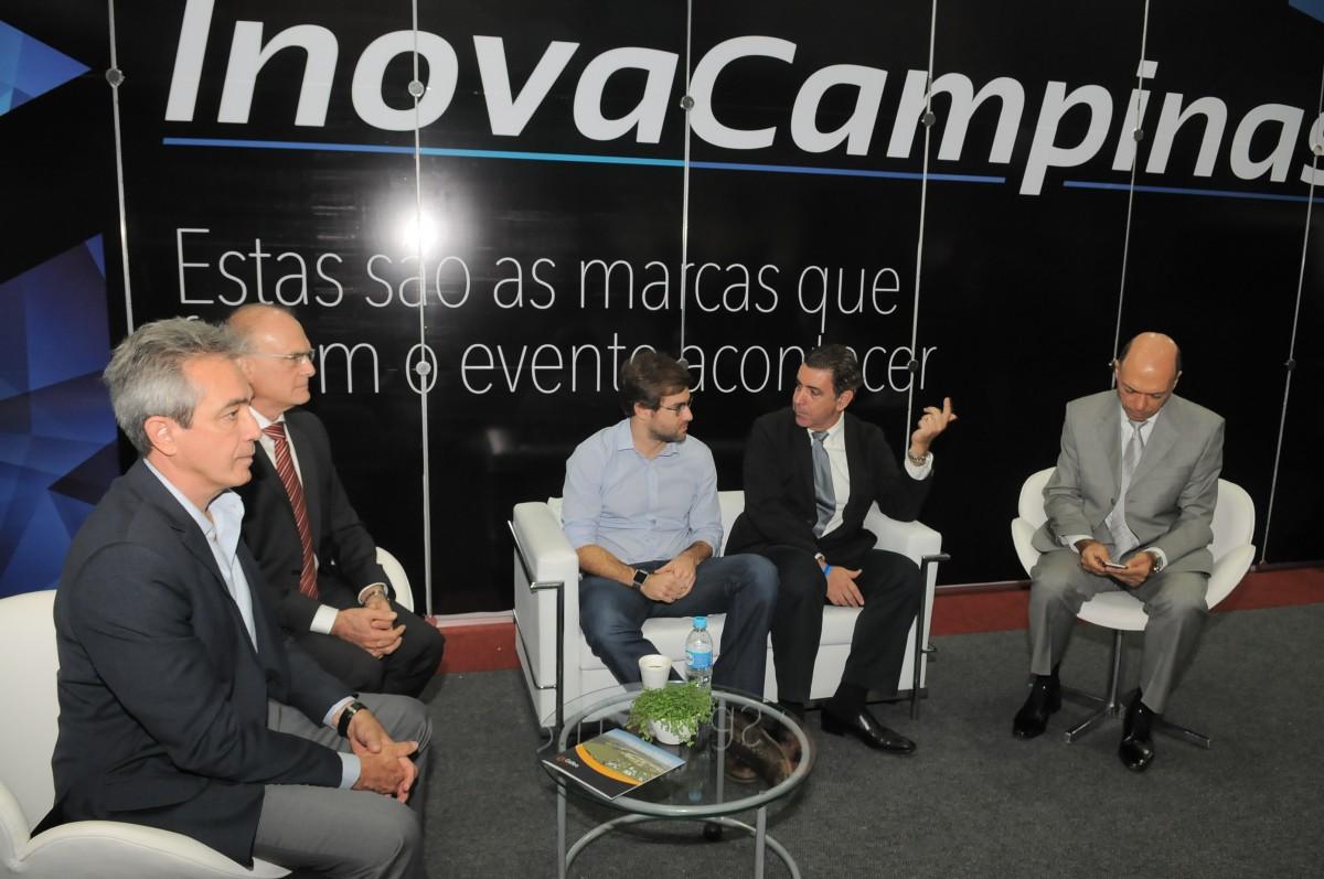 Encontro serviu para que mais de 130 empresas participassem de uma rodada de negócios com 35 companhias à busca de novos produtos e serviçosr
 (Carlos Sousa Ramos/AAN)