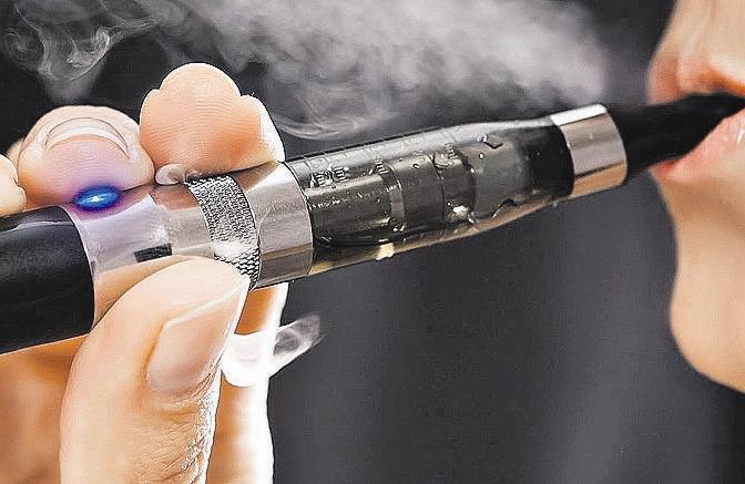 Estudo na Grã-Bretanha mostra que riscos associados aos vaporizadores são 95% menores do que os cigarros (Divulgação)
