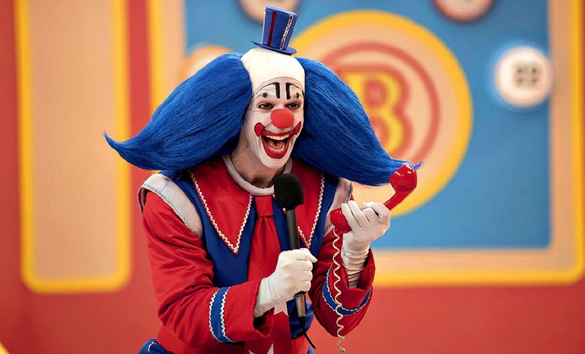 O filme, protagonizado por Vladimir Brichta, é uma biografia cinematográfica de Arlindo Barreto, um dos artistas que interpretou o palhaço Bozo (Reprodução)