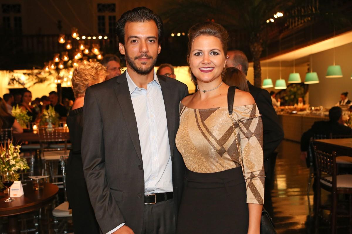 Adriel Gimenes e Mariane Vicinança (Guilherme Gongra/AAN)