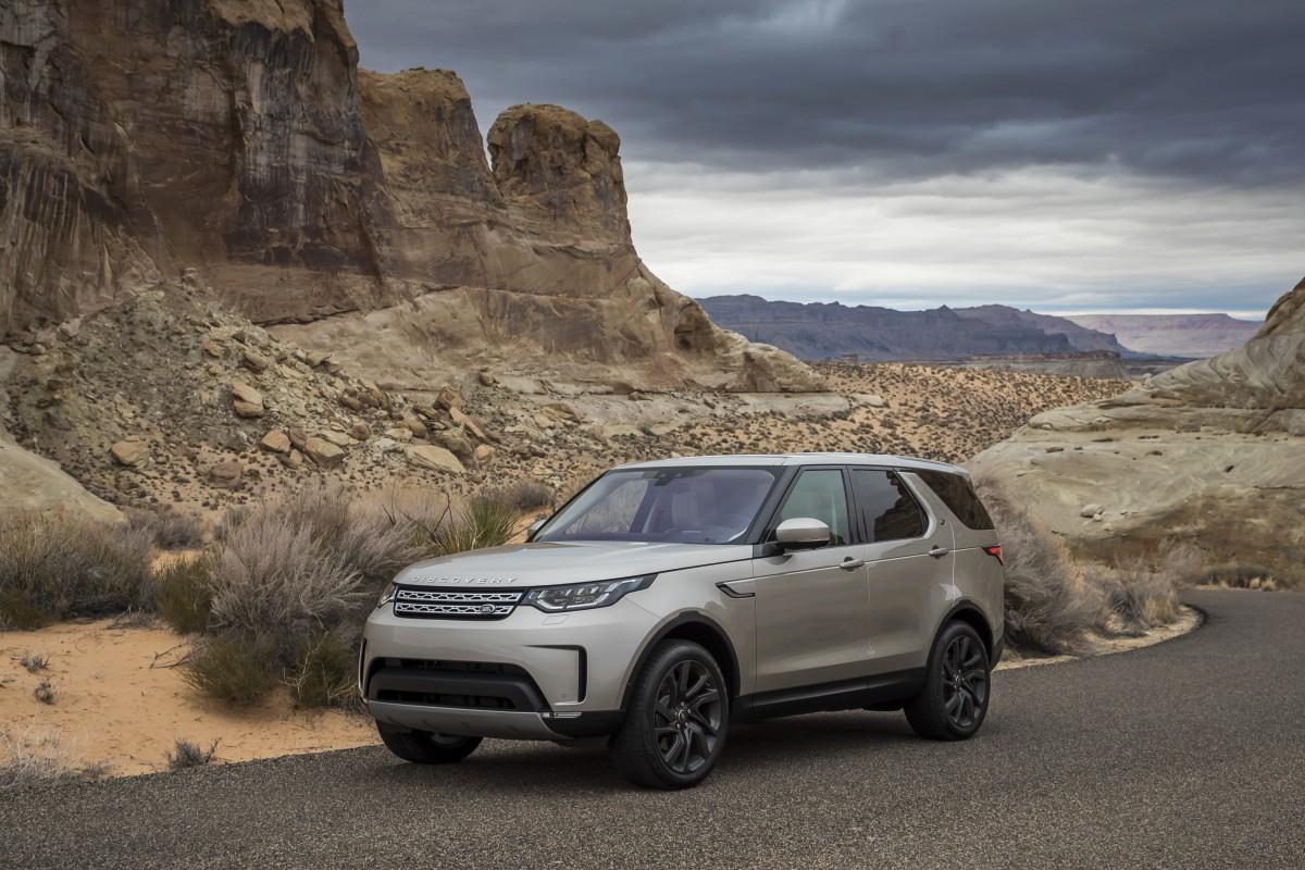O novo Discovery traz ainda o exclusivo Wade Sensing, um dispositivo que ajuda a transpor com segurança trechos alagado (Divulgação)