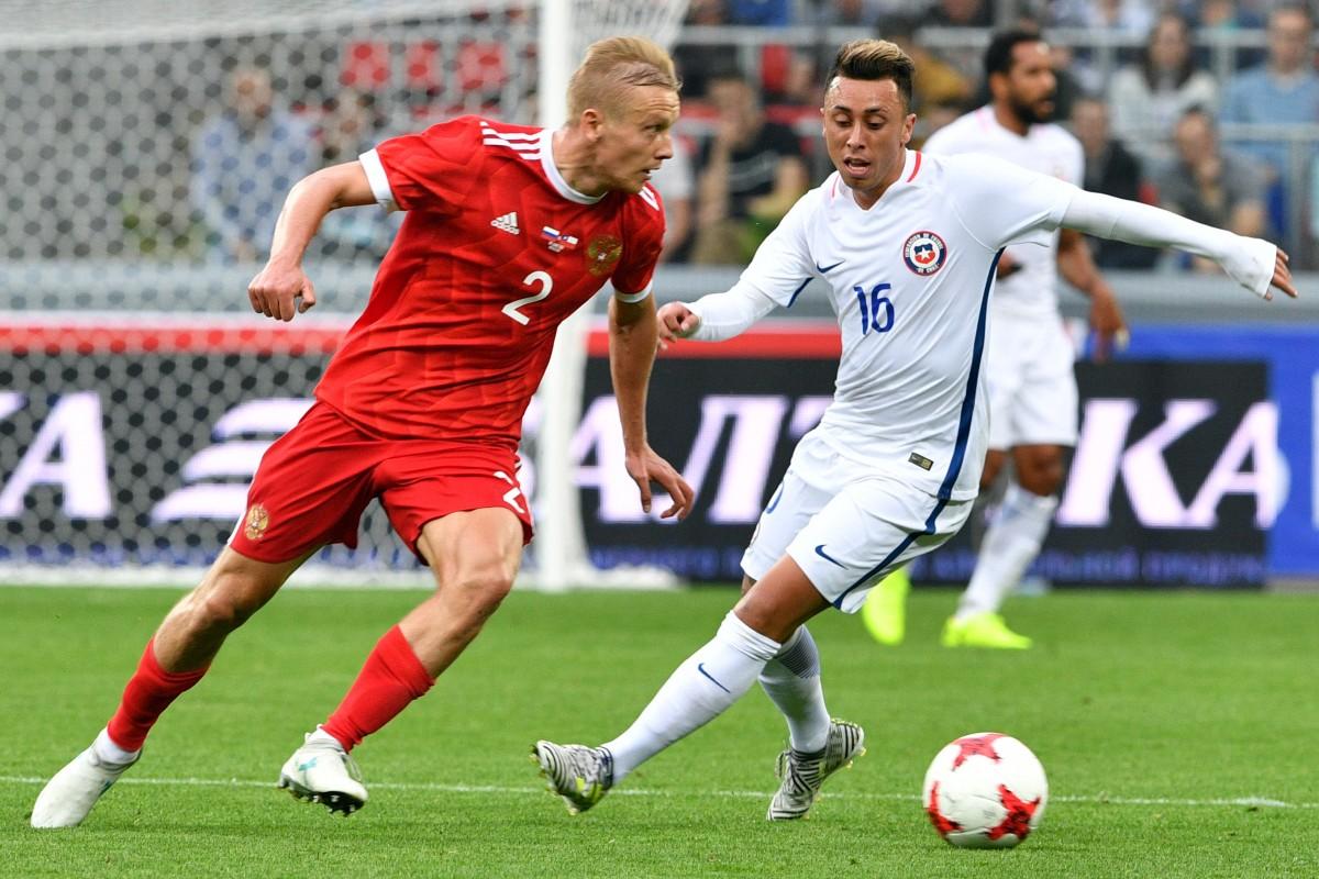 Chile e Rússia empataram em 1 a 1, nesta sexta-feira, em partida amistosa preparatória para a Copa das Confederações (Mladen ANTONOV / AFP)