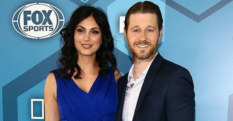 Morena Baccarin e Ben McKenzie (Divulgação)