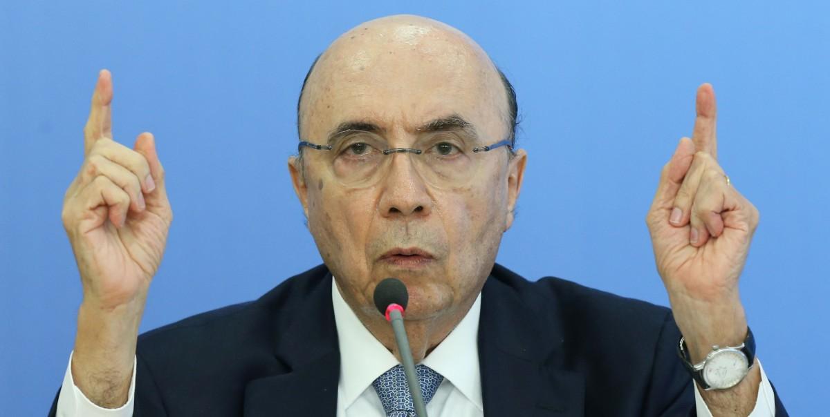 Ministro Henrique Meirelles durante coletiva depois da reunião de líderes no plnalto. (LULA MARQUES)