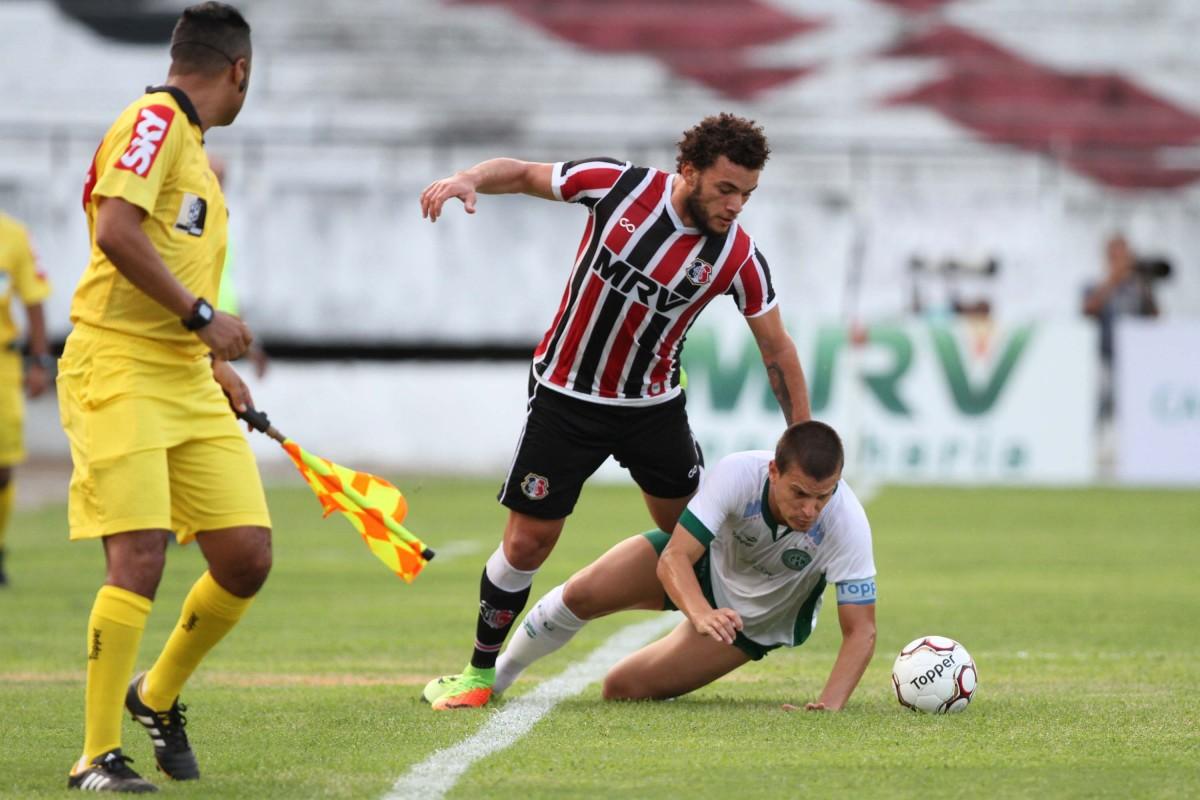 Bugre lutou muito mas não conseguiu segurar o Santa Cruz no Arruda (MARLON COSTA)