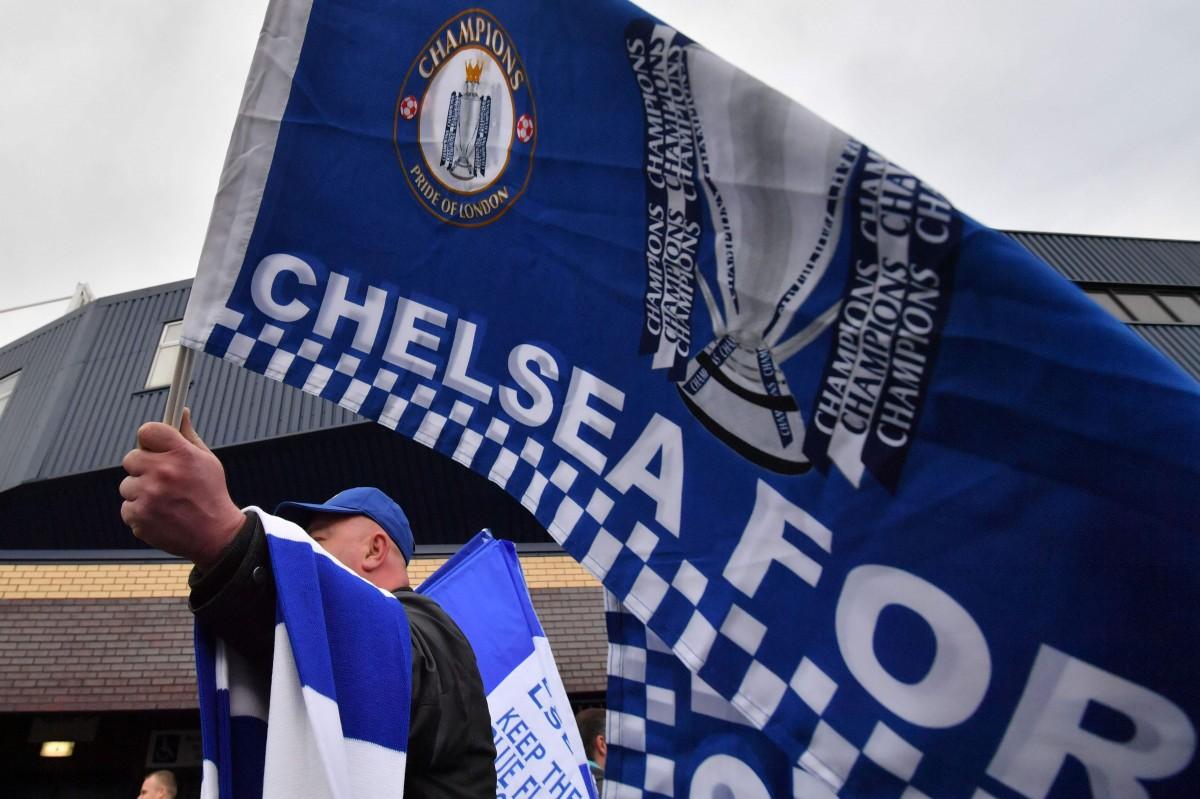 Chelsea celebrou seu sexto título do Campeonato Inglês, o quinto na "era Roman Abramovich" (Anthony Devlin )