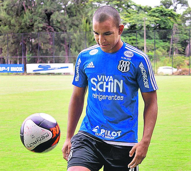 Yuri deve receber uma nova chance contra o Palmeiras, amanhã (Leandro Torres/AAN)