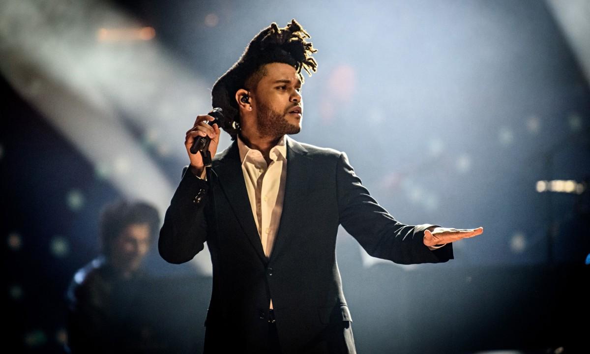 The Weeknd, até o ano passado, era um cantor com influências de R&B (Divulgação)