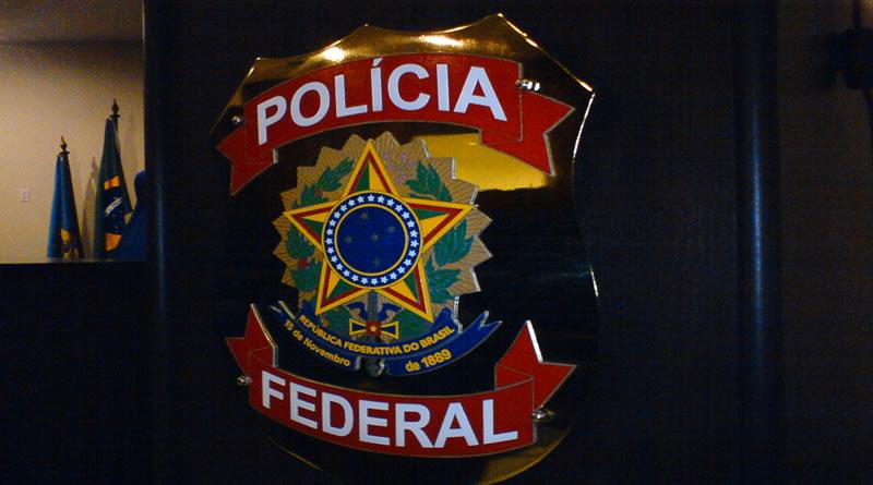 Segundo nota da PF, cerca de 300 policiais federais cumprem as ordens judiciais (Divulgação)
