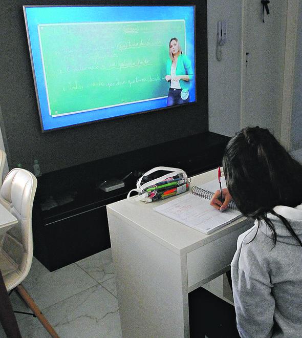 Um das consequências positivas do ensino remoto, segundo os especialistas, foi a aproximação entre pais e filhos durante o período (Wagner Souza/AAN)