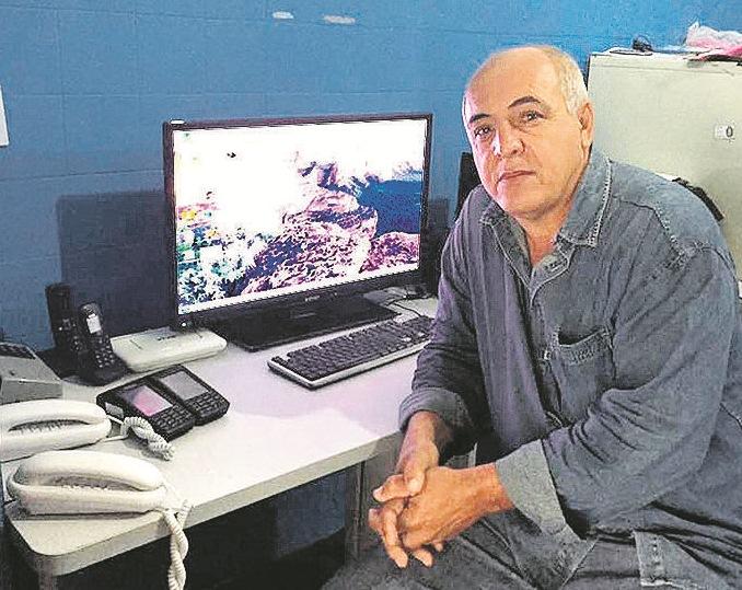 Rubens Gás = Camisas do time levam seu nome nas costas (Reprodução/Facebook)
