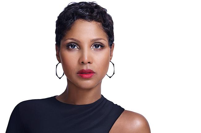 A cantora americana tem 48 anos e ficou famosa pelo hit Un-Break my Heart, lançado em 1996 (Divulgação)