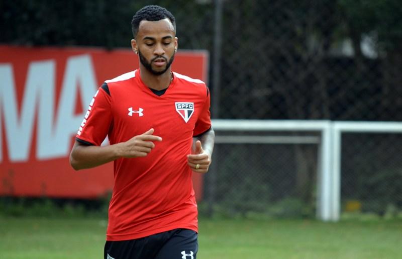 J&aacute; o volante Wesley teve um estiramento na coxa direita e ser&aacute; baixa contra o Defensa y Justicia, na quinta-feira, pela Copa Sul-Americana (&Eacute;rico Leonan/saopaulofc.net)