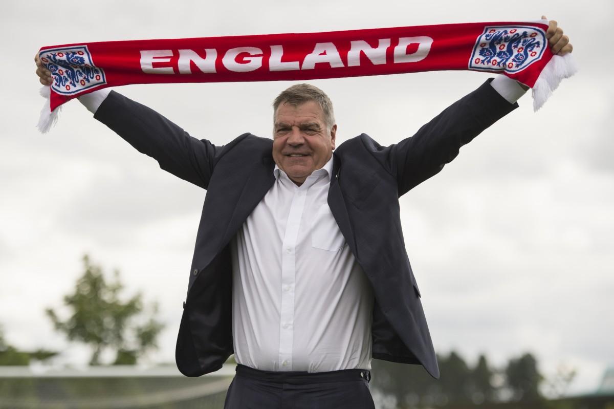 Até agora, Allardyce comandou a seleção em apenas uma partida, a vitória suada contra a Eslováquia (OLI SCARFF / AFP)