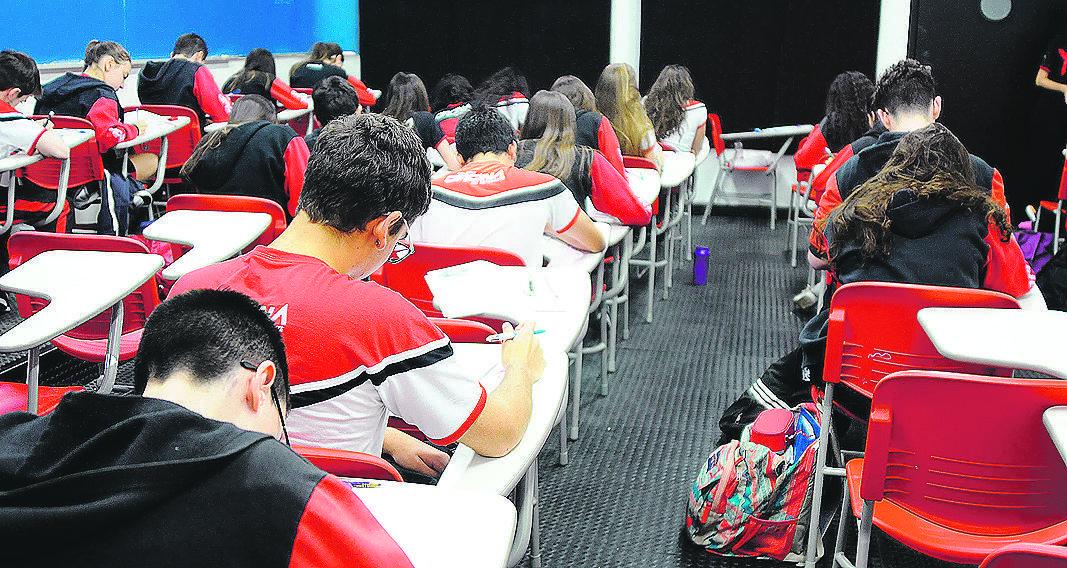 Estudantes em sala do Ensino Médio em Campinas: Medida Provisória do governo é cercada de dúvidas (Elcio Alves/AAN)