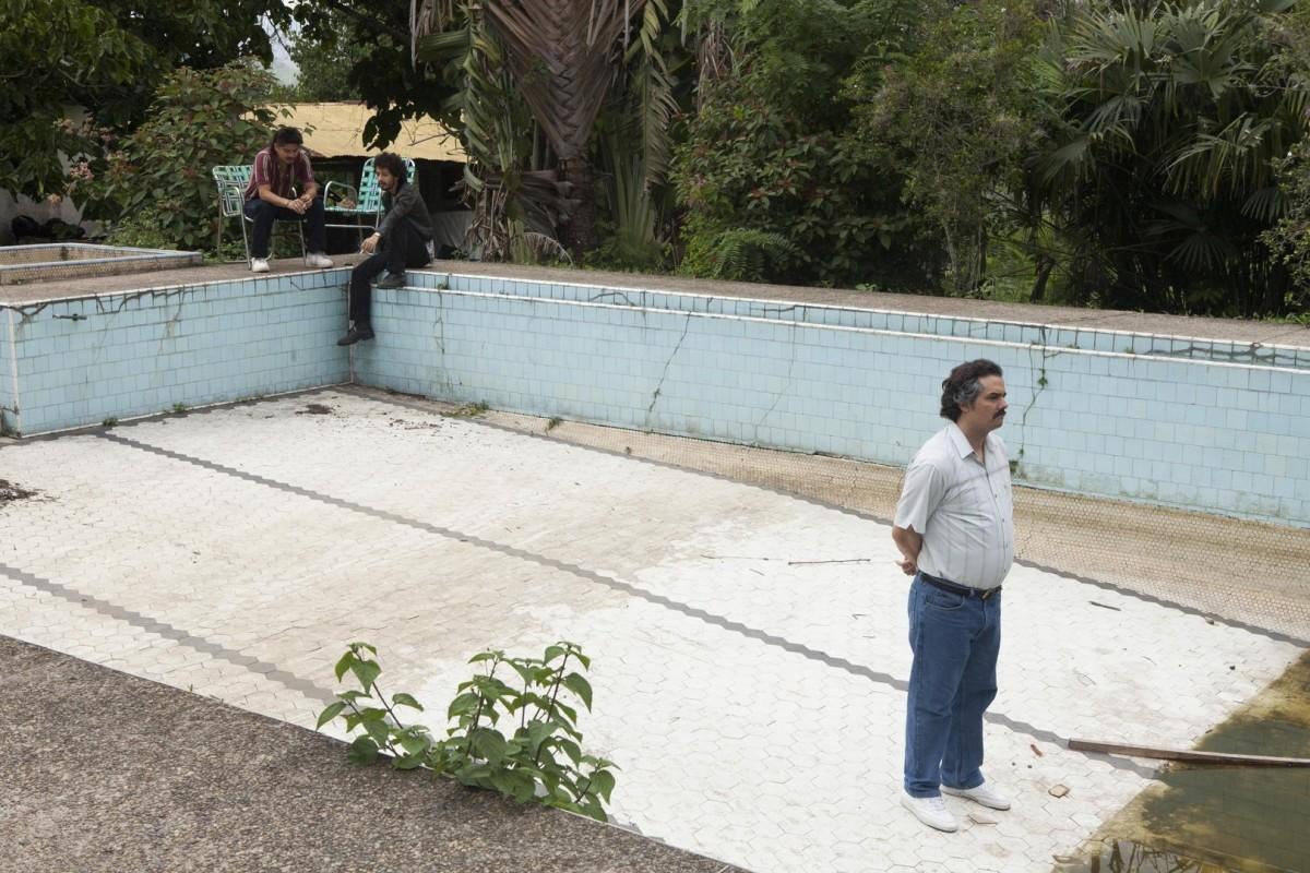 Wagner Moura como o megatraficante colombiano Pablo Escobar em cena da segunda temporada de 'Narcos': quanto mais alto, maior o tombo... (Divulgação)