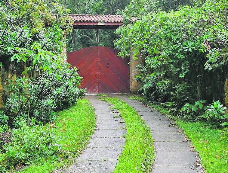 Fachada do Sítio Santa Bárbara, em Atibaia, que a PF diz ser de Lula (Cedoc/RAC)