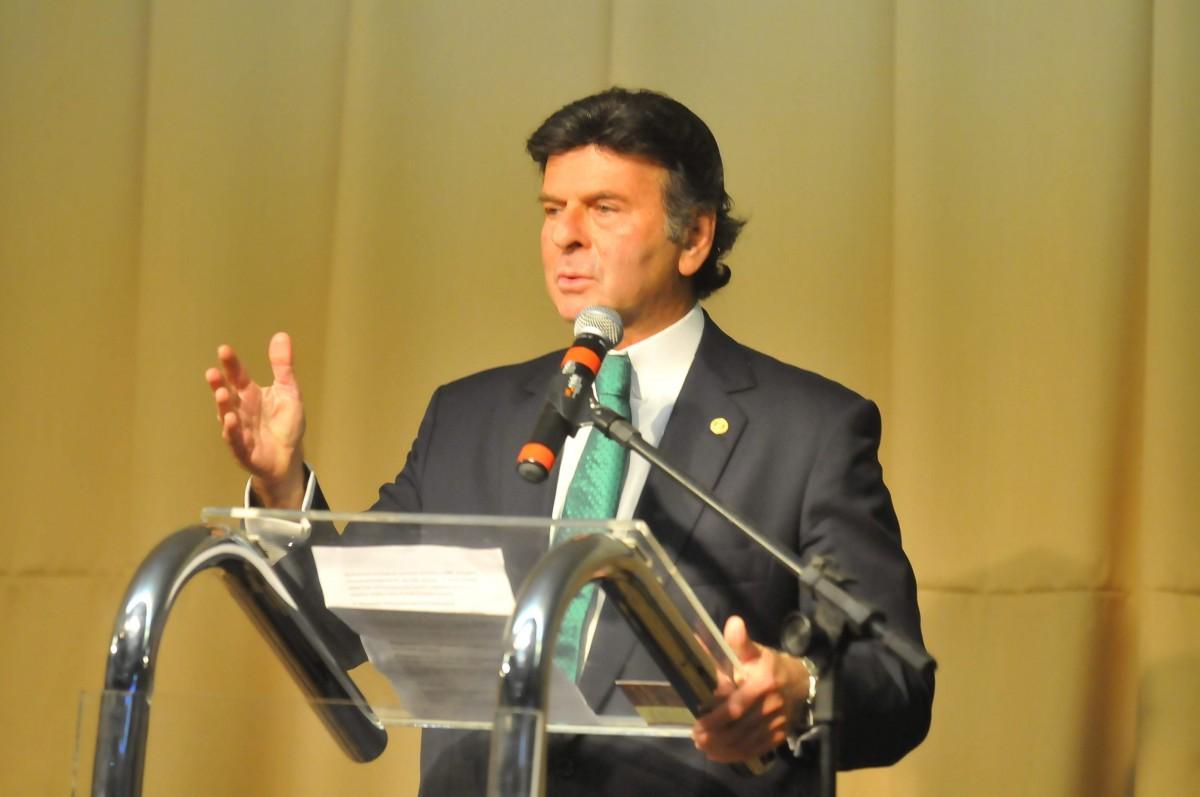 Ministro do Supremo Tribunal Federal (STF) Luiz Fux em palestra na Sociedade H&iacute;pica de Campinas  ( C&eacute;sar Rodrigues/ AAN)
