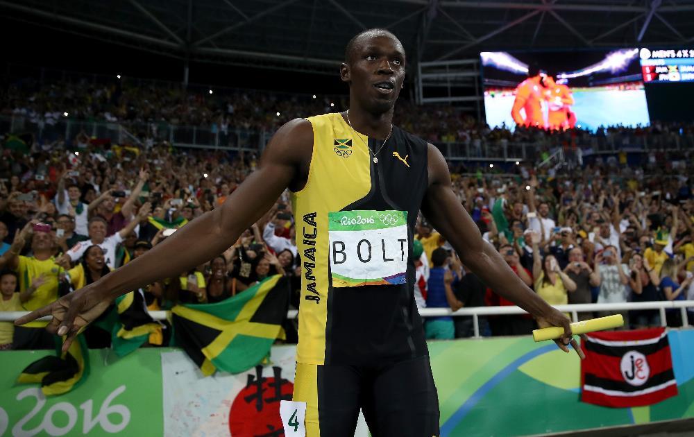 Torcedores vibram no Estádio Olímpico com a última vitória de Bolt nos Jogos Rio 2016 (Getty Images/Cameron Spencer)