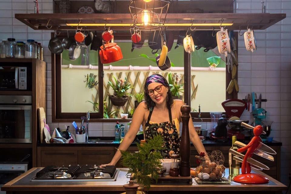 A ideia de ter um canal de gastronomia do Youtube veio de antes do 'MasterChef', diz Paula Salles (Divulgação)