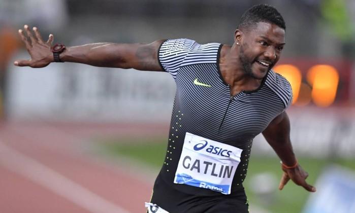 Após seu retorno, Gatlin foi bronze nos 100 metros dos Jogos de Londres-2012 e prata nos Mundiais de Moscou-2013 (100 e 4x100 metros) e Pequim-2015 (100 e 200 metros) (France Press)
