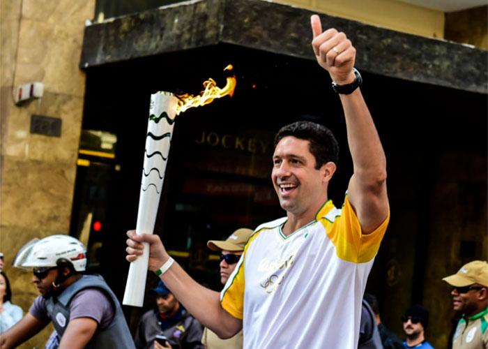 O ex-nadador Gustavo Borges, ganhador da medalha de prata nos 100 metros de livre estilo nas Olimpíadas de 1992 em Barcelona e nos 200 livre em Atlanta 96 (Fotos Públicas)