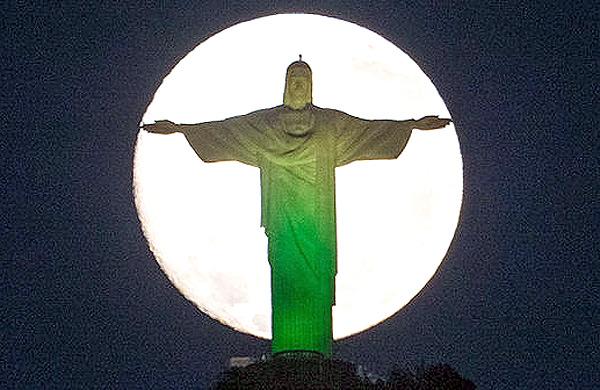 Cristo redentor, no Rio (AFP)