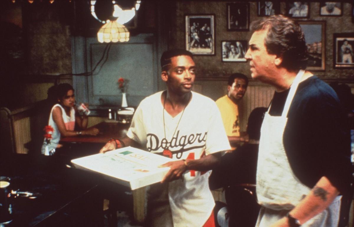 Cena do filme 'Faça a Coisa Certa' (1989), do cineasta Spike Lee (Divulgação)