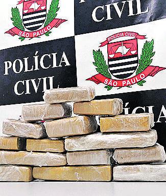 Que coisa = Droga no salão (Divulgação)