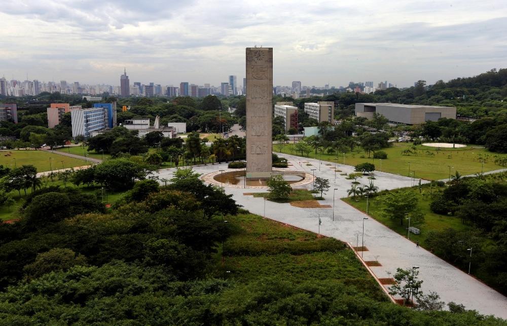 A Praça do Relógio, um dos símbolos da USP, na Cidade Universitária, em São Paulo (NILTON FUKUDA/ESTADÃO)