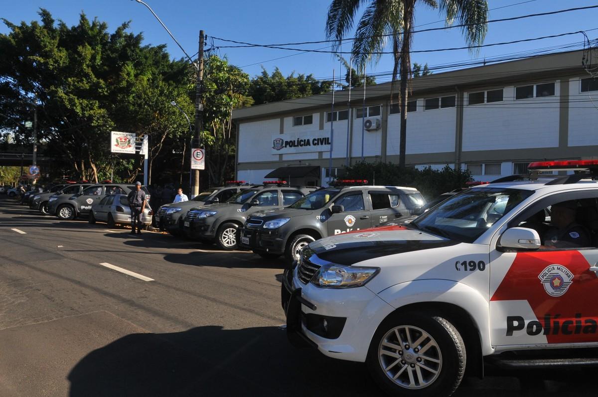 O Grupo de Atuação Especial de Combate ao Crime Organizado (Gaeco), do Ministério Público, fez na manhã desta terça-feira (28) operações coordenadas em nove cidades do estado em células da facção criminosa Primeiro Comando da Capital (PCC) (César Rodrigues/AAN)
