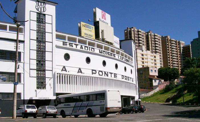 L&eacute;o Santos comemora boa fase da Ponte Preta (Cedoc/RAC)