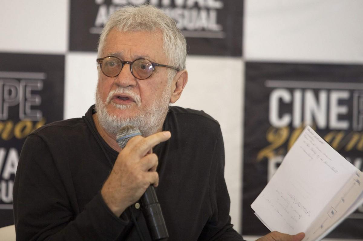 O fotógrafo e diretor Walter Carvalho durante entrevista coletiva na 20º edição do Cine PE, em Recifer
 (Daniela Nader/Divulgação)