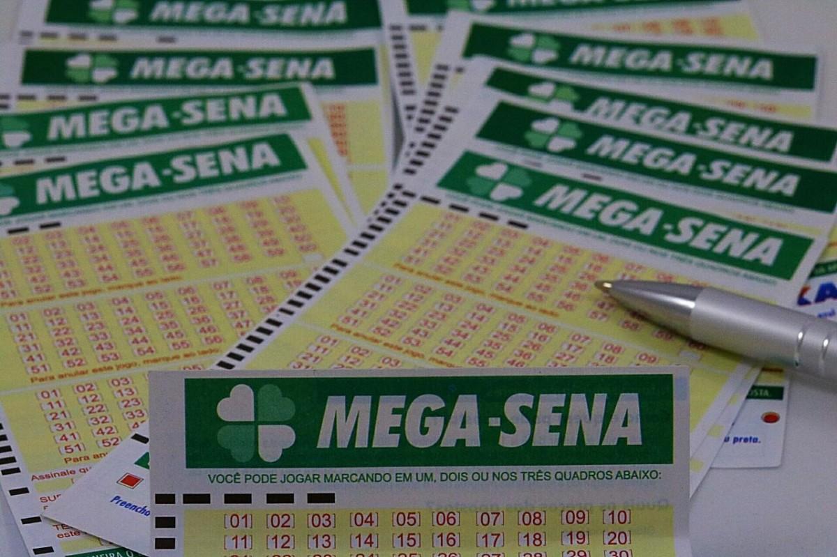 As dezenas sorteadas foram 19 - 20 - 28 - 34 - 36 - 44. (Divulgação)