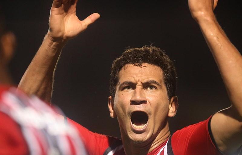 Líder do Grupo C no Campeonato Paulista, o São Paulo quer aproveitar que a turbulência diminuiu para começar a encaminhar a vaga nas quartas de final (Agência São Paulo)