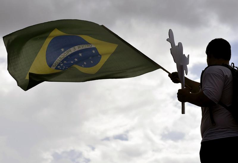 A maioria dos brasileiros que vivem nos Estados Unidos n&atilde;o apoia o governo Dilma, fato que ficou comprovado nas elei&ccedil;&otilde;es de 2014 (Douglas Magno)