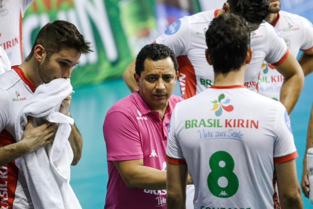 O técnico Alexandre Stanzioni, do Brasil Kirin, prevê uma série complicada (Gabriel Inamine/ Divulgação)