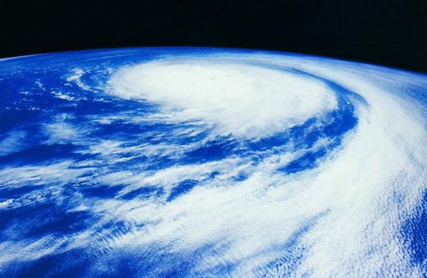 El Ni&ntilde;o intensifica a forma&ccedil;&atilde;o de tempestades no leste e centro do Pac&iacute;fico (OMM)