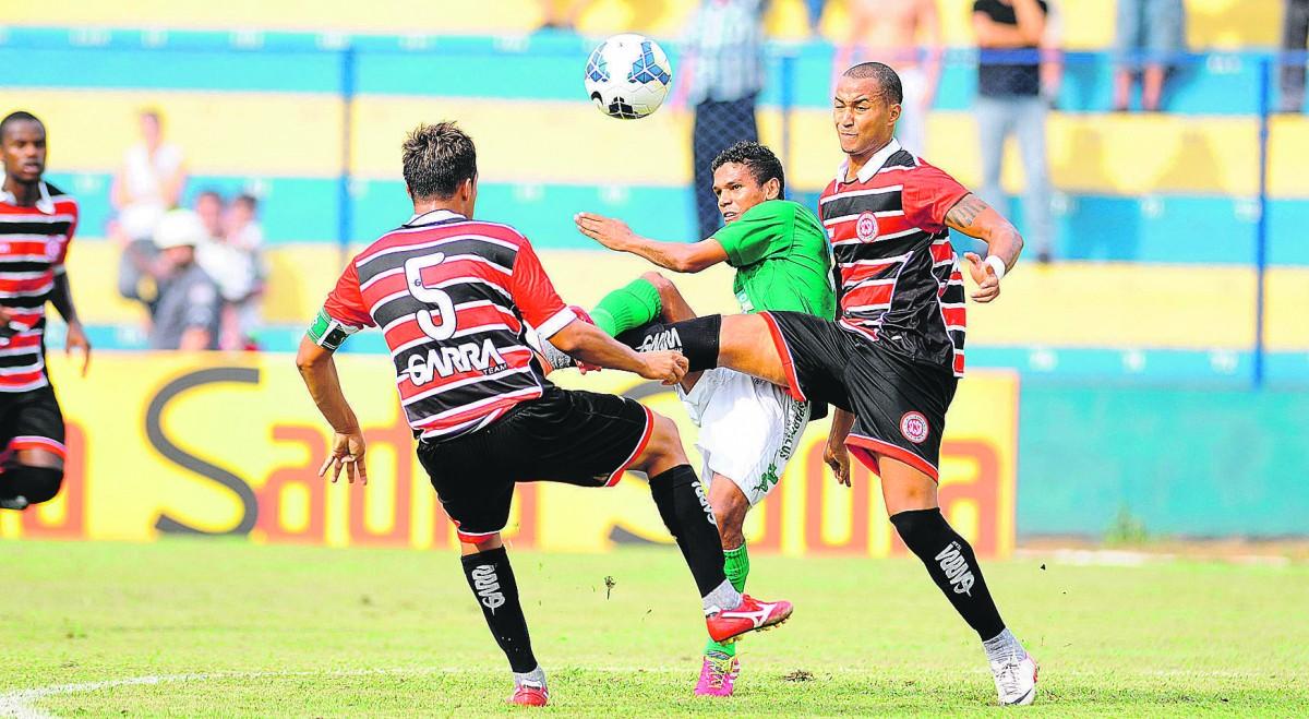 Clube melhora no ranking, mas ainda não tem pontuação suficiente para disputar o torneio (Cedoc/RAC)
