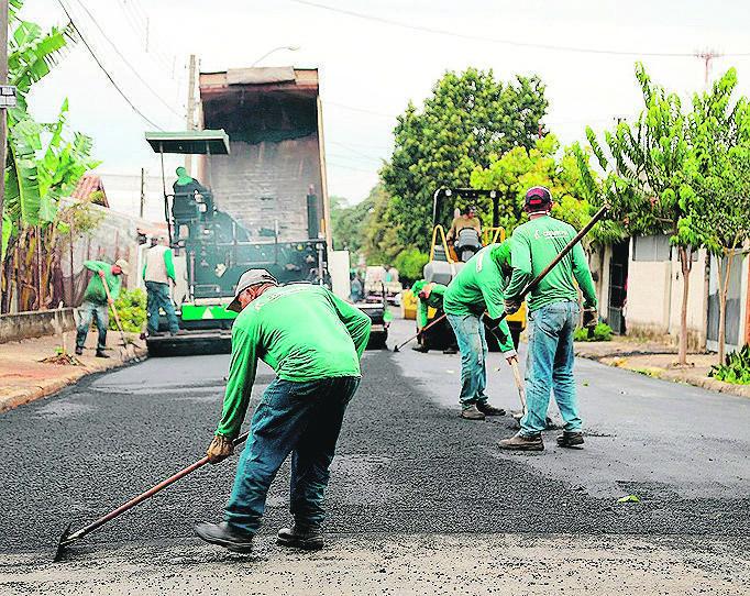 Serviço de recuperação totalizará 69,4 mil metros quadrados de pavimentação (Leandro Ferreira/AAN)