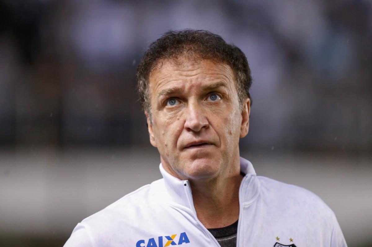 Cuca conversa com Gabriel, mas mantém mistério sobre ataque do Santos (Divulgação/Santos)