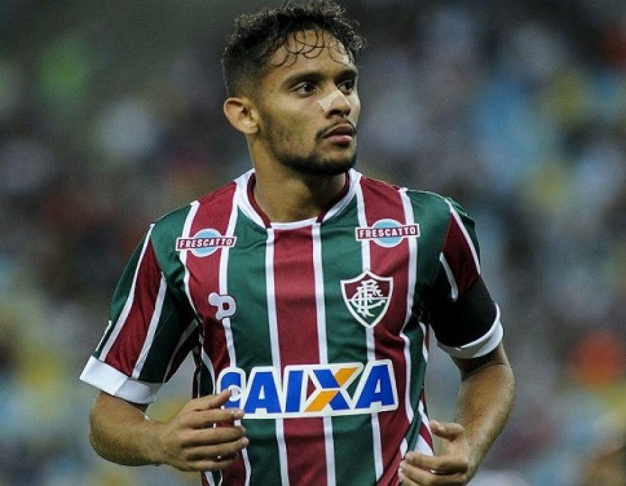 O meia Gustavo Scarpa, hoje no Palmeiras, teve negado o recurso para não ter R$ 200 milhões da sua conta bancária (Divulgação)