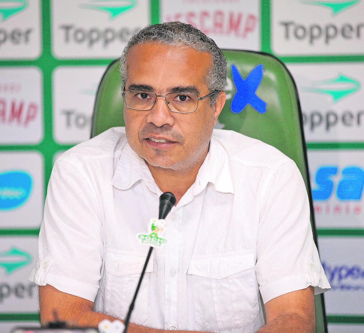 O presidente do Guarani, Palmeron Mendes Filho deverá ter parceiros na condução do futebol do clube: dois grupos disputam uma cogestão (Cedoc/RAC)